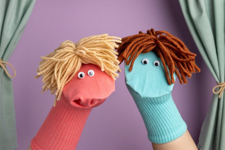 Sock Puppets – Fun Craft